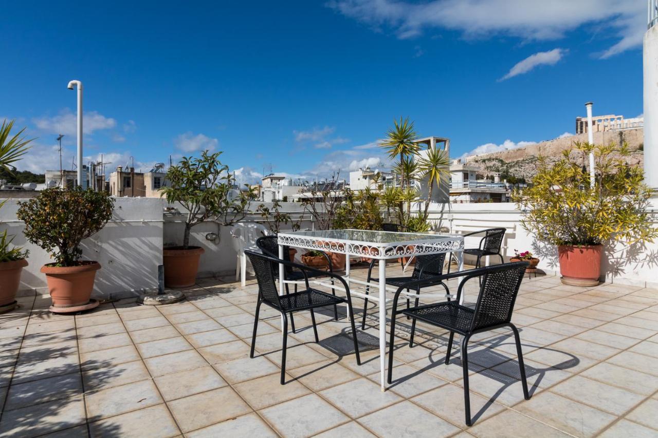 Modern-Vintage Apartment By Acropolis Museum Атина Екстериор снимка