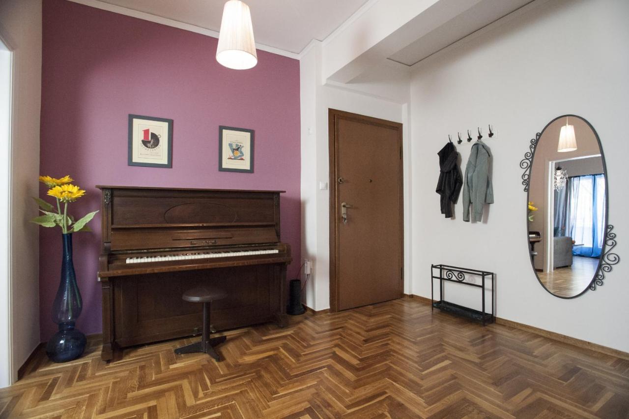 Modern-Vintage Apartment By Acropolis Museum Атина Екстериор снимка