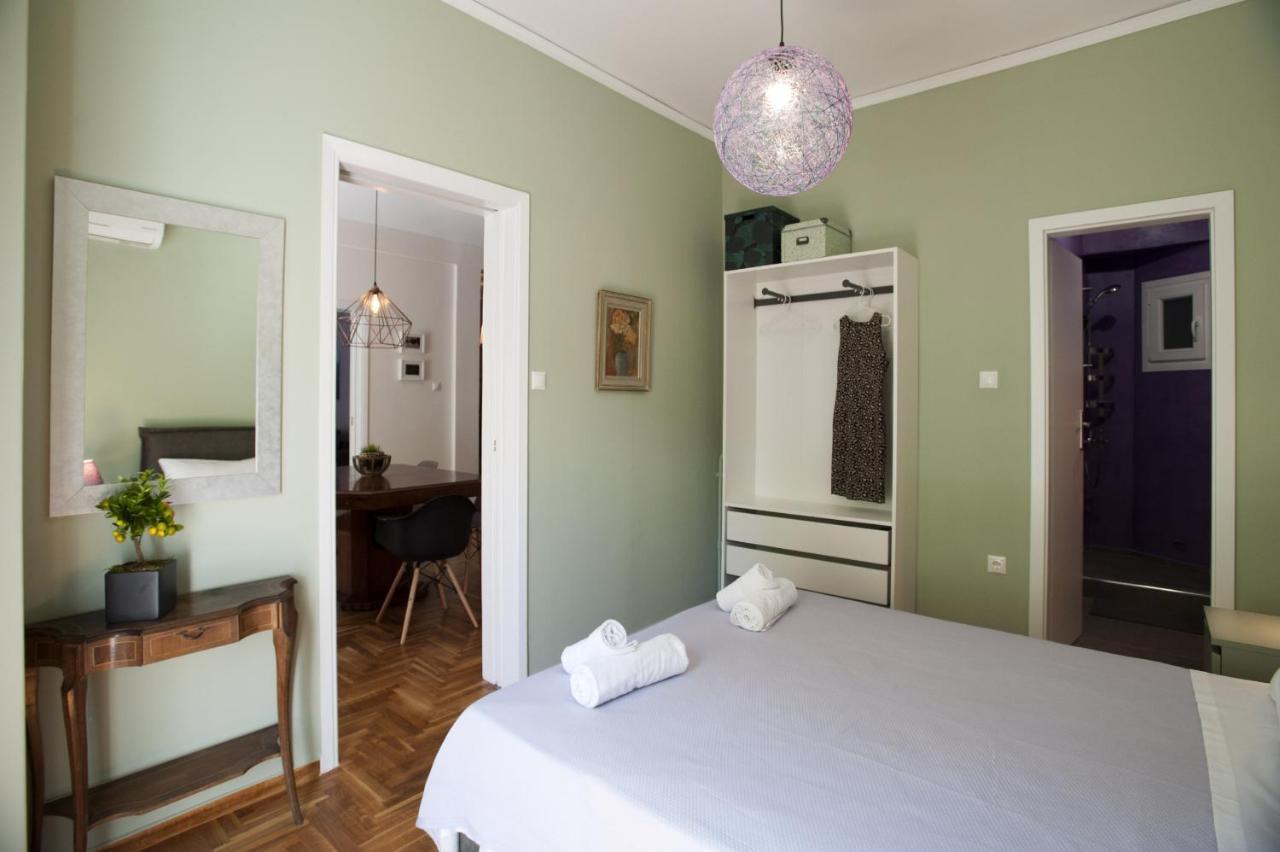 Modern-Vintage Apartment By Acropolis Museum Атина Екстериор снимка