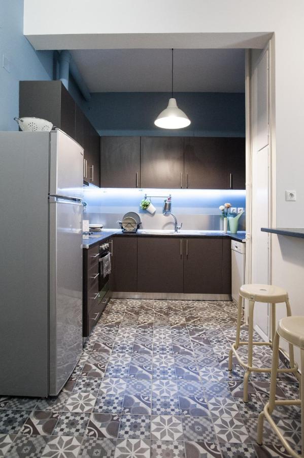 Modern-Vintage Apartment By Acropolis Museum Атина Екстериор снимка