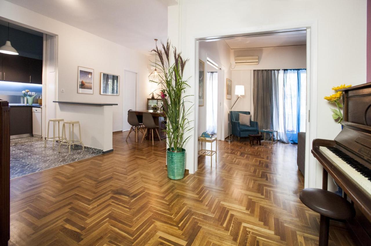 Modern-Vintage Apartment By Acropolis Museum Атина Екстериор снимка